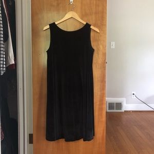 Limited Black Velvet Shift Dress
